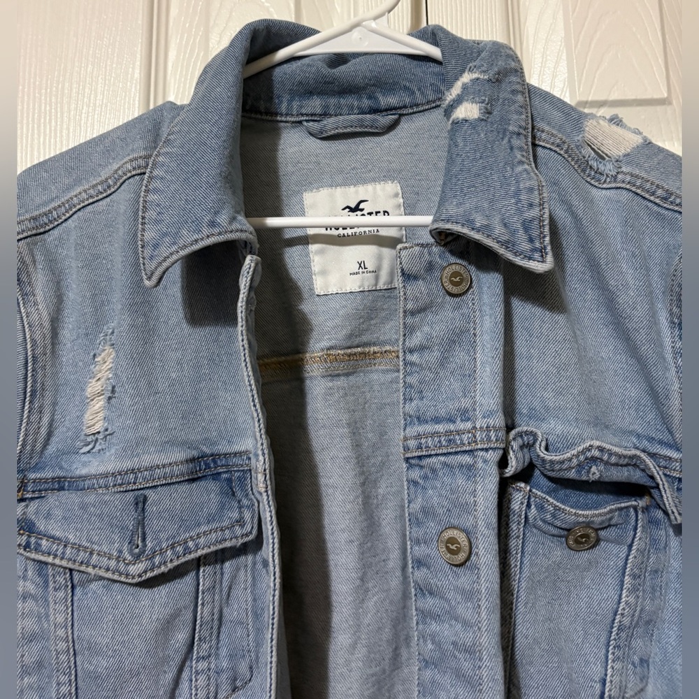 Hollister Light Wash Denim Frayed Distressed Button Biker Rock Grunge Jacket XL - Picture 2 of 9